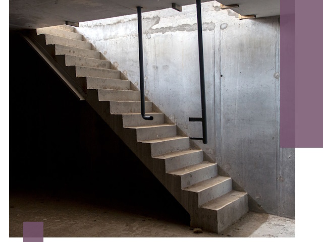 Изготовление и монтаж лестниц в подвале в Балахне