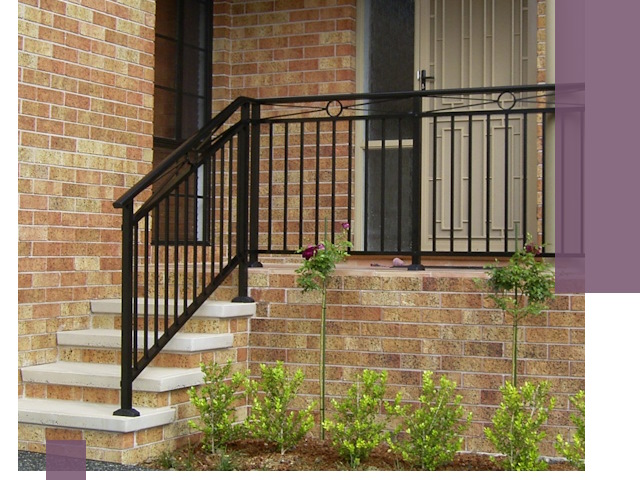 Уличные перила из металла под ключ в Балахне