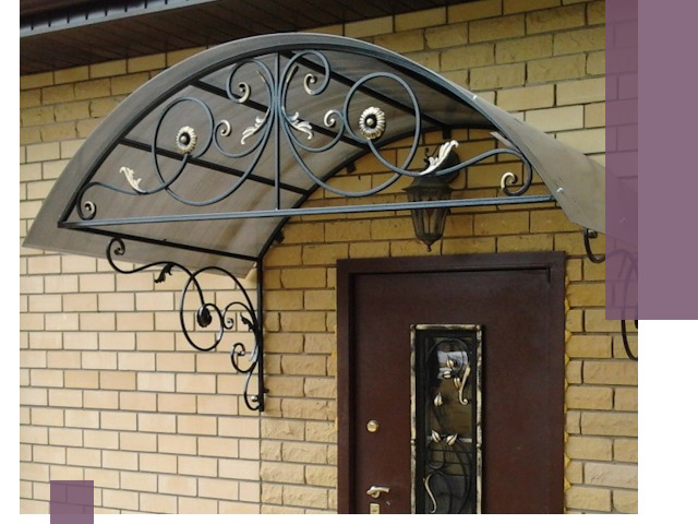 Изготовление козырьков из металла под ключ в Балахне