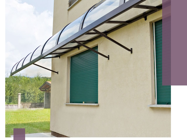 Козырьки над окнами в Балахне — изготовление и монтаж по выгоде